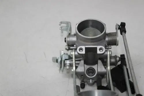 04-11 SUZUKI VSTROM 650 DL650 THROTTLE BODY BODIES