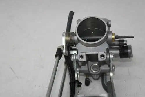 04-11 SUZUKI VSTROM 650 DL650 THROTTLE BODY BODIES
