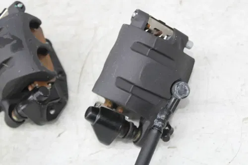 20-24 KAWASAKI NINJA 650 EX650 RIGHT LEFT FRONT BRAKE CALIPER SET PAIR CALIPERS