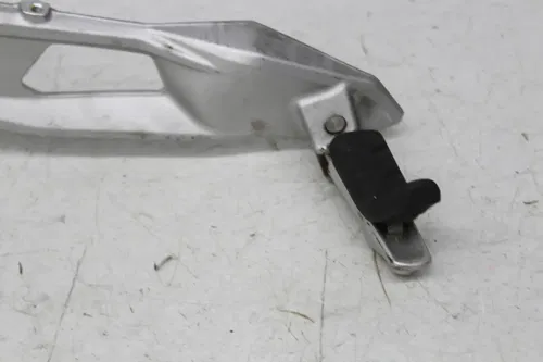 20-23 BMW F900R LEFT REARSET REAR SET MOUNT BRACKET PASSENGER PEG