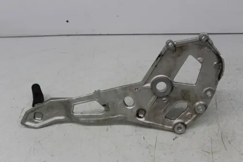 20-23 BMW F900R LEFT REARSET REAR SET MOUNT BRACKET PASSENGER PEG