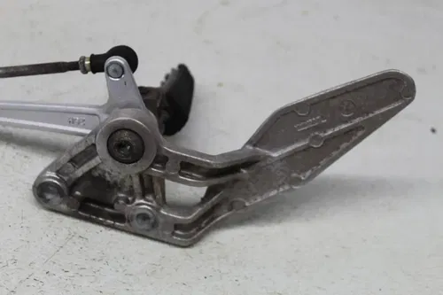 93-95 YAMAHA FZR1000 LEFT REARSET REAR SET DRIVER FOOT PEG REST SHIFTER