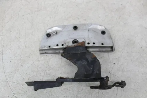 02-06 HONDA VTX1800S VTX1800 RIGHT FRONT FOOT REST BOARD STEP (SEE DESCP)
