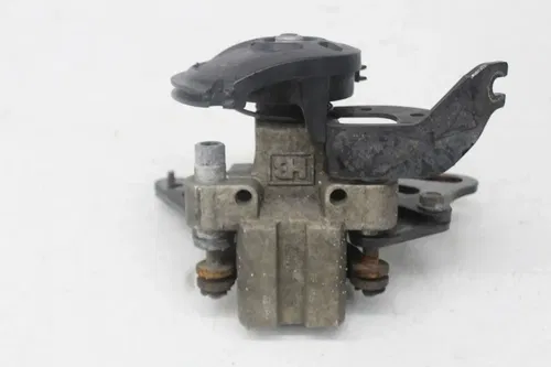 12-16 CAN-AM SPYDER RS-S ROADSTER REAR BACK BRAKE CALIPER W MOUNT BRACKET