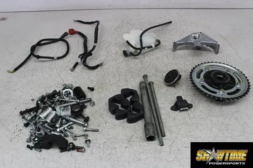 22-24 SUZUKI HAYABUSA GSX1300R PARTS SPROCKET COVER AXLE COOLANT TANK CUSH DRIVE