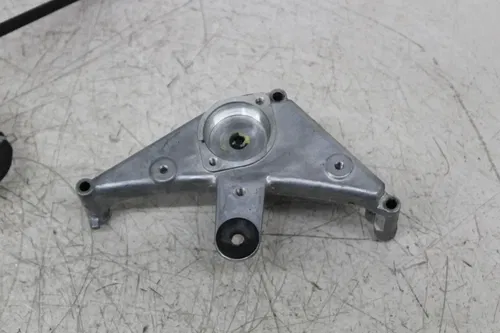 22-24 SUZUKI HAYABUSA GSX1300R PARTS SPROCKET COVER AXLE COOLANT TANK CUSH DRIVE