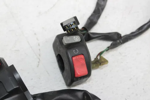 1998 KAWASAKI NINJA ZX6 ZX600E LEFT RIGHT CONTROL SWITCH SWITCHES ON OFF TURN