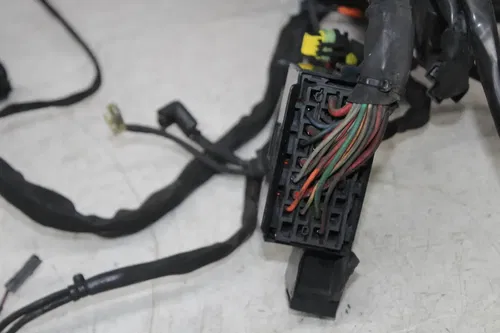 07-11 HARLEY-DAVIDSON ELECTRA GLIDE ULTRA FLHTCUI MAIN ENGINE WIRING HARNESS