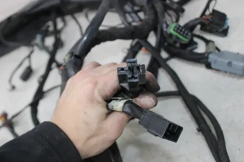 07-11 HARLEY-DAVIDSON ELECTRA GLIDE ULTRA FLHTCUI MAIN ENGINE WIRING HARNESS