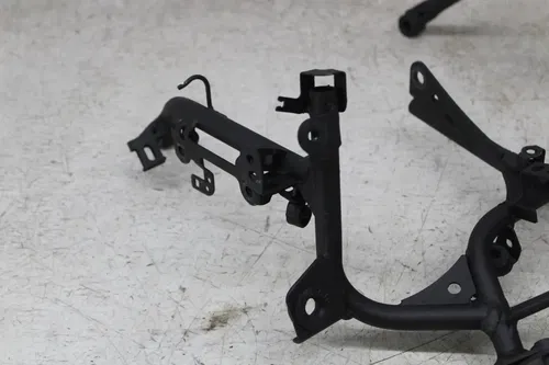 19 KAWASAKI NINJA 400 EX400 UPPER FAIRING MIRROR GAUGES STAY BRACKET