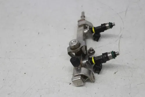 21-24 POLARIS SPORTSMAN 850 ULTIMATE TRAIL LE MAIN GAS FUEL INJECTORS RAIL