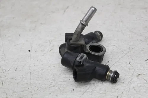 11 HARLEY-DAVIDSON FXDB DYNA STREET BOB FUEL INJECTOR INJECTORS W/ RAIL