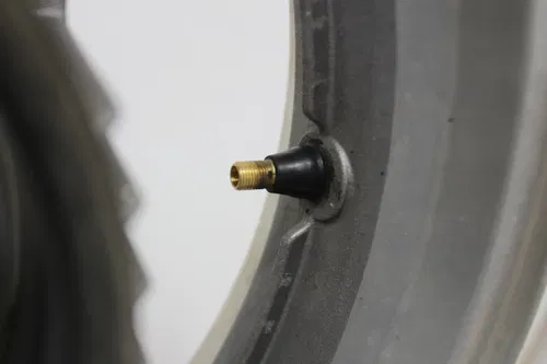 87 HONDA SHADOW 1100 VT1100C REAR BACK WHEEL RIM STRAIGHT 42650-MM8-670