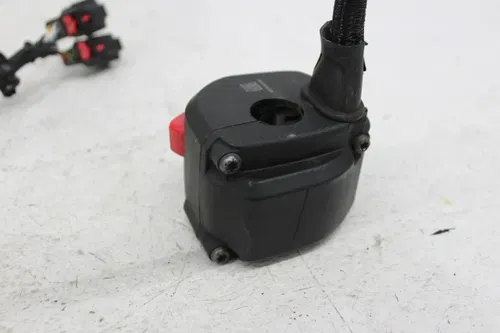 20 CAN-AM RYKER 900 RALLY EDITION LEFT CLIP ON HANDLE HORN SIGNALS SWITCH