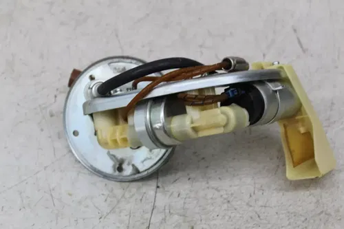 05-09 SUZUKI BOULEVARD C50 FUEL GAS PUMP