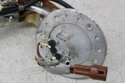 05-09 SUZUKI BOULEVARD C50 FUEL GAS PUMP