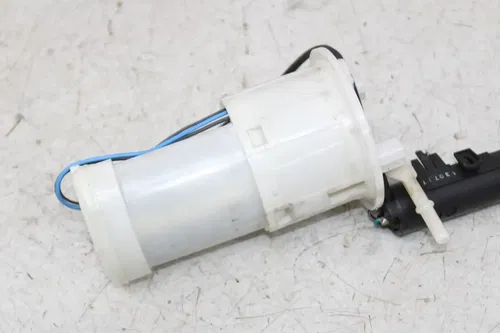 13-17 TRIUMPH STREET TRIPLE R FUEL PUMP GAS PETROL SENDER UNIT *TESTED*