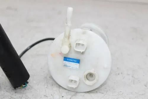 13-17 TRIUMPH STREET TRIPLE R FUEL PUMP GAS PETROL SENDER UNIT *TESTED*