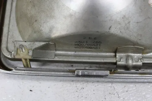 1983 YAMAHA XS400 MAXIM FRONT HEADLIGHT HEAD LIGHT LAMP