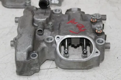 10 HONDA FURY VT1300CX ENGINE MOTOR FRONT CYLINDER HEAD CAM VALVES COVER (READ)