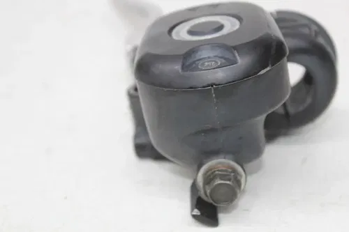 07-19 Harley-davidson Sportster 1200 Xl1200c Front Brake Master Cylinder