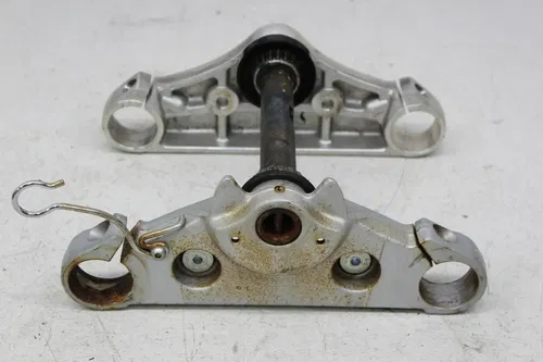 96-05 KAWASAKI VULCAN 800 VN800B CLASSIC FRONT UPPER LOWER FORKS CLAMP TRIPLE