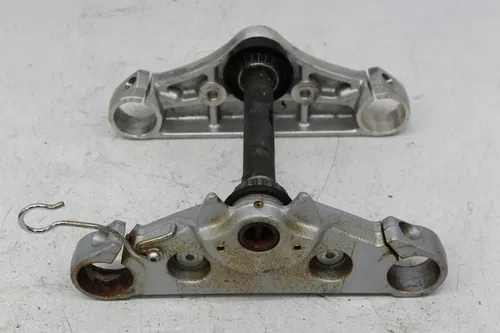 96-05 KAWASAKI VULCAN 800 VN800B CLASSIC FRONT UPPER LOWER FORKS CLAMP TRIPLE