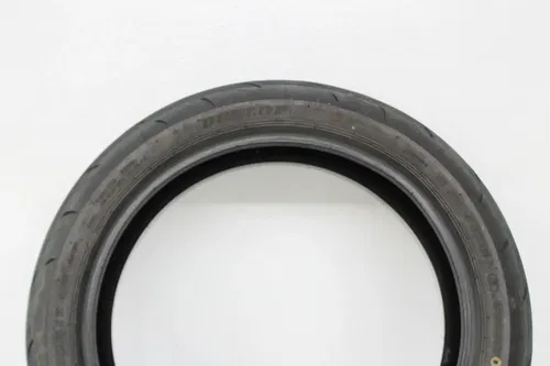 DUNLOP SPORTMAX ROADSPORT 2 160/60 ZR17 (69W) REAR BACK TIRE (TREAD:6/32NDS)