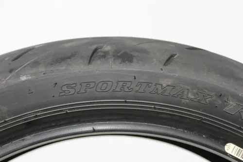 DUNLOP SPORTMAX ROADSPORT 2 160/60 ZR17 (69W) REAR BACK TIRE (TREAD:6/32NDS)