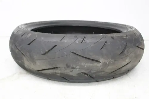 DUNLOP SPORTMAX ROADSPORT 2 160/60 ZR17 (69W) REAR BACK TIRE (TREAD:6/32NDS)