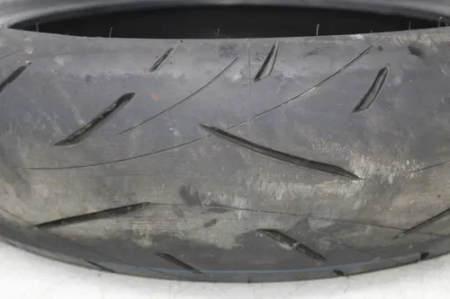 DUNLOP SPORTMAX ROADSPORT 2 160/60 ZR17 (69W) REAR BACK TIRE (TREAD:6/32NDS)