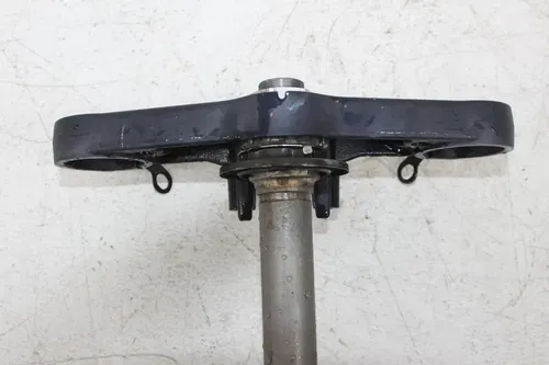 03-04 HONDA CBR600RR FRONT END FORKS TRIPLE TREE CLAMP FORK
