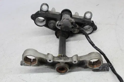 04-09 SUZUKI GS500F  PEGS FRONT MASTER CALIPER STAY SHOCK TRIPLE TREE PARTS LOT
