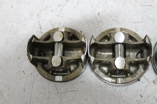 06-07 KAWASAKI NINJA ZX10R ENGINE MOTOR BLOCK PISTONS (SEE DESCP)