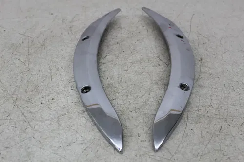 08 VICTORY VEGAS FENDER STRUT STRUTS PAIR