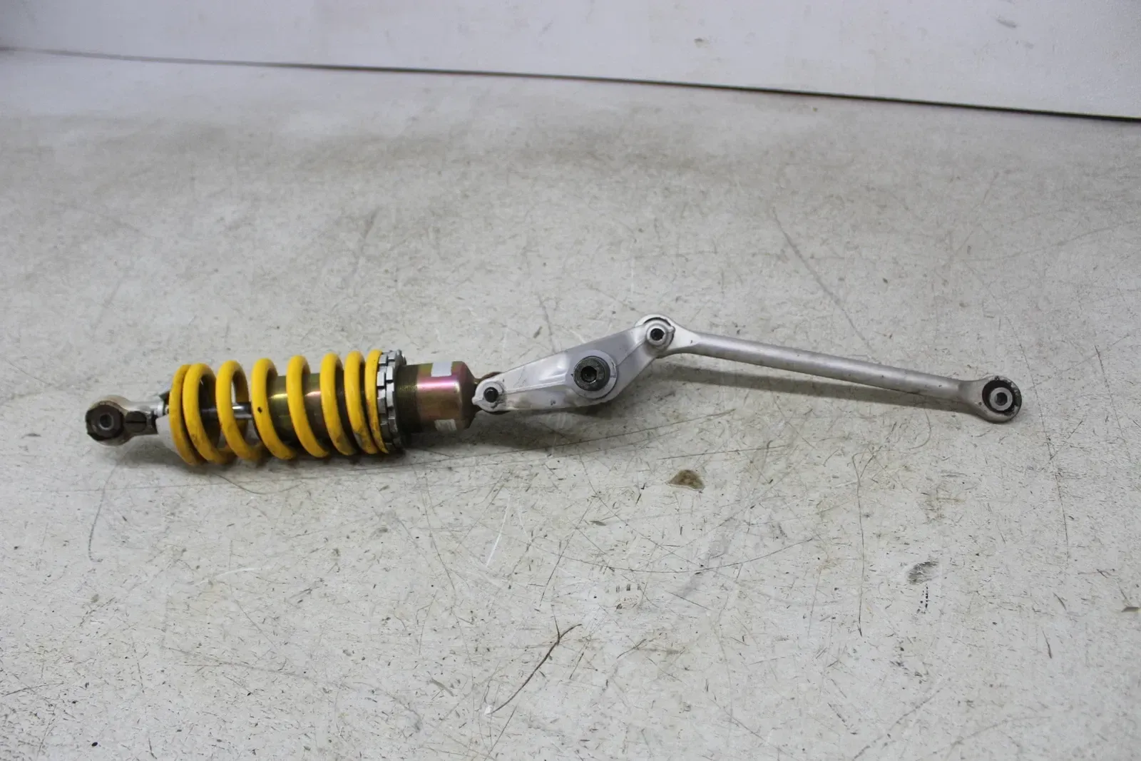 02 DUCATI MONSTER M600 REAR BACK SHOCK ABSORBER SUSPENSION 12