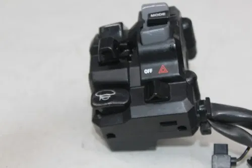 20-24 Yamaha Yzf R1 Left Clip On Handle Horn Signals Switch Switches