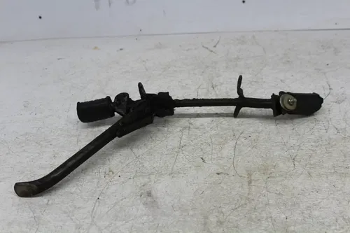 73 SUZUKI TS100 REAR BACK PASSENGER PEG SET PAIR  KICKSTAND