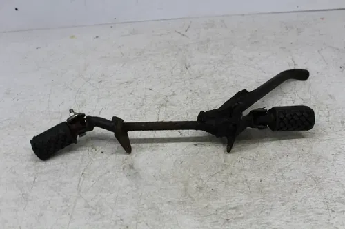 73 SUZUKI TS100 REAR BACK PASSENGER PEG SET PAIR  KICKSTAND