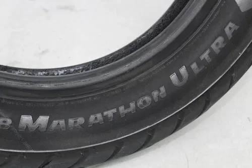 metzeler marathon ultra mt90b16 m/c 72h me 888 front tire (tread:3/32nds)