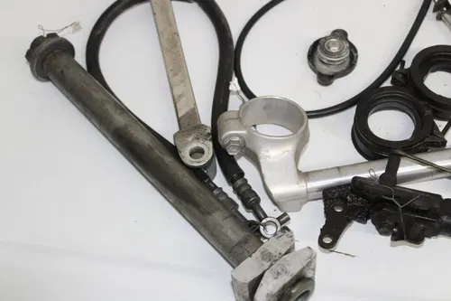 1999 SUZUKI GSXR750 PARTS AND HARDWARE NUTS BOLTS