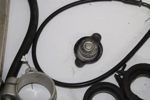 1999 SUZUKI GSXR750 PARTS AND HARDWARE NUTS BOLTS