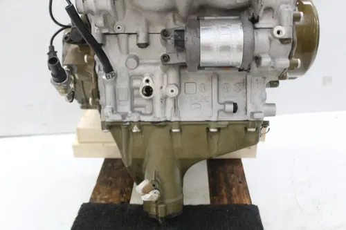18-21 DUCATI PANIGALE V4 SPECIALE ENGINE MOTOR CYLINDER HEAD CASES CRANK