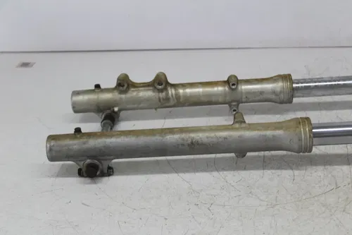 85-90 KAWASAKI 454 LTD EN450A FRONT END FORKS TRIPLE TREE CLAMP FORK TUBES