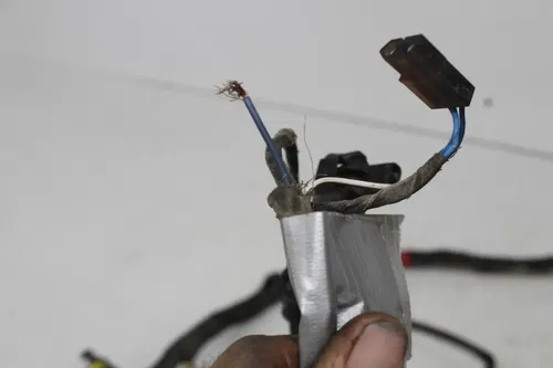 04-10 APRILIA RSV1000R MAIN ENGINE WIRING HARNESS MOTOR WIRE LOOM