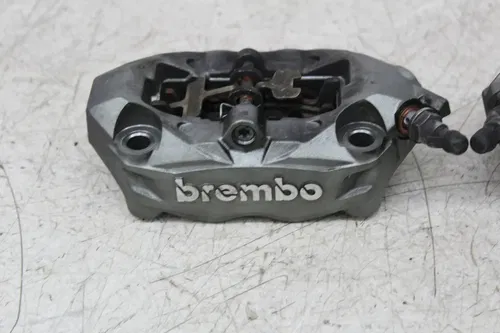 20-24 INDIAN CHALLENGER DARK HORSE BREMBO RIGHT LEFT FRONT BRAKE CALIPER PAIR