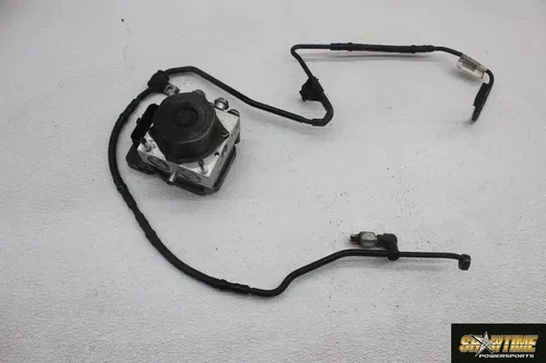 17-23 HARLEY-DAVIDSON ELECTRA GLIDE  FLHTCUI ABS PUMP UNIT MODULE WITH LINE HOSE