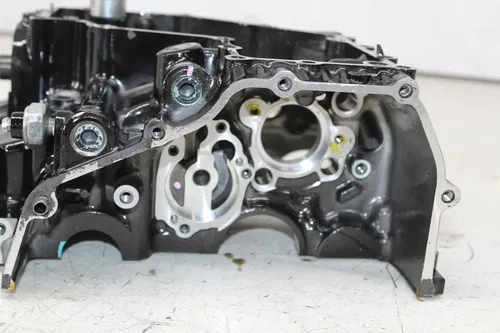 22 KAWASAKI NINJA EX400 LOWER ENGINE MOTOR CRANKCASE CRANK CASES BLOCK