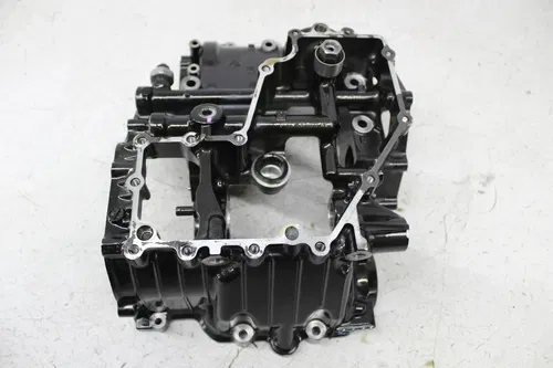22 KAWASAKI NINJA EX400 LOWER ENGINE MOTOR CRANKCASE CRANK CASES BLOCK