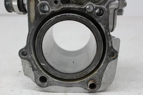 1986 SUZUKI INTRUDER 700 VS700GLEP GLE ENGINE MOTOR PISTON CYLINDER